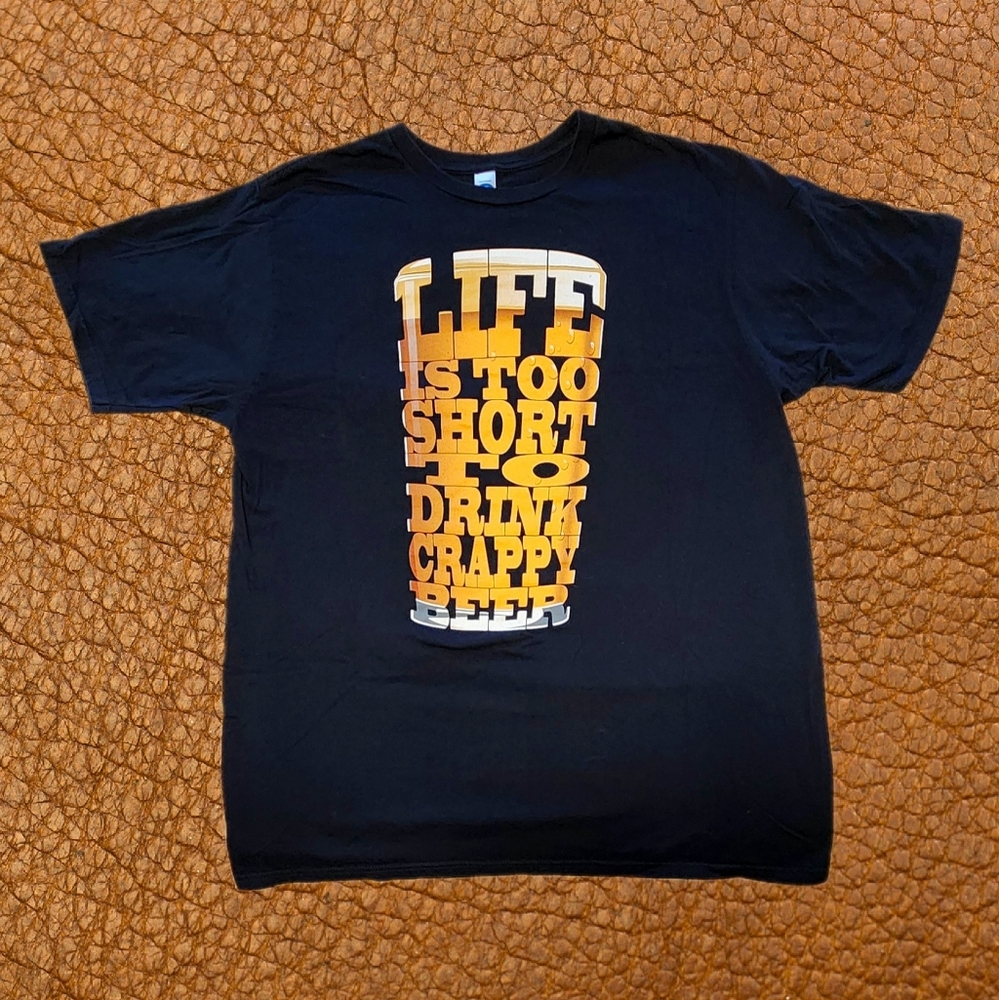 Crappy Beer 🍺 Men's Short Sleeve T-Shirt Size L